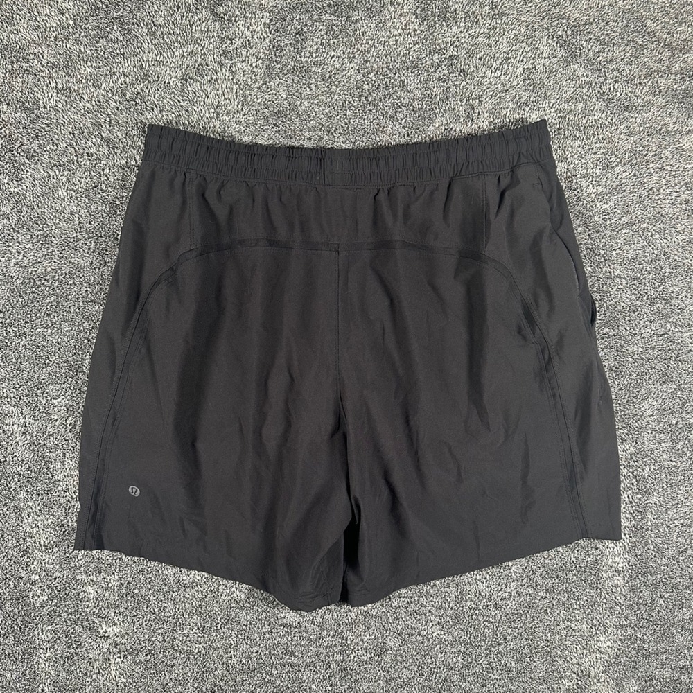Lululemon Pace Breaker Shorts Mens XL Black Lined Mesh Training Gym Active